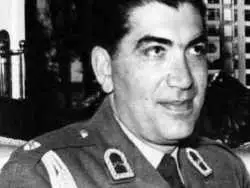 عکس| سفر در زمان؛ «غلامرضا، علیرضا و عبدالرضا پهلوی» در عروسی برادرشان؛ سال 1338