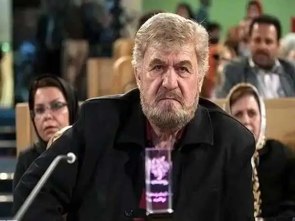 عکس| سفر در زمان؛ «عباس مغفوریان و سیروس ابراهیم زاده در کنار عنایت بخشی»؛ سال 1350