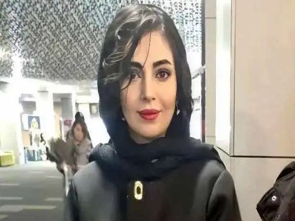 عکس| سفر زمان؛ چهرۀ «مرضیه» (بچه مهندس) در 22 سالگی در پشت صحنه سریال «آنام»