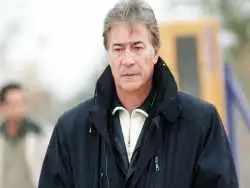 عکس| سفر در زمان؛ «ناصر حجازی» با سبیل و در کنار هادی نراقی؛ دهه 50