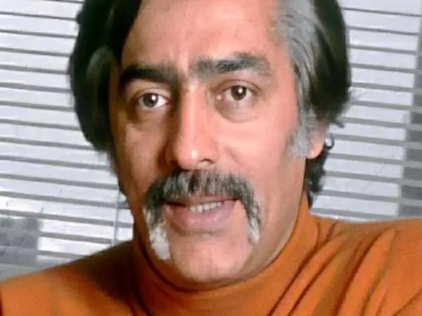 عکس| سفر در زمان؛ چهره «آذر شیوا» در کنار «محمدعلی فردین»؛ سال 1346