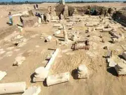 گنج مومیایی ها در یک گورستان مصر باستان کشف شد؛ از «زبان طلایی» تا «قلب سوسک»