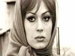 عکس| سفر در زمان؛ «مجید محسنی» در کنار «آذر شیوا»؛ سال 1342