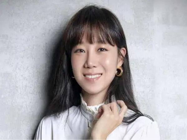 تصاویر| زندگی خصوصی، عکس های شخصی و بیوگرافی گونگ هیو جین