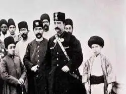 عکس؛ سفر به عصر قاجار؛ منظرۀ یک قهوه خانه نزدیک رشت در دوران ناصرالدین شاه