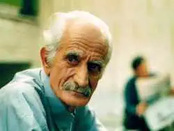 عکس| سفر در زمان؛ «کیومرث ملک مطیعی» در سال های پایانی زندگی اش؛ اواخر دهه 80