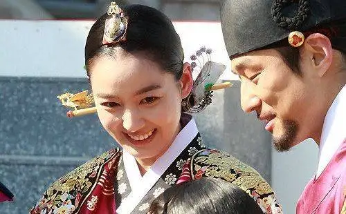 عکس| سفر زمان؛ چهرۀ «بانو جانگ» 15 سال بعد از سریال «دونگ یی» در 43 سالگی