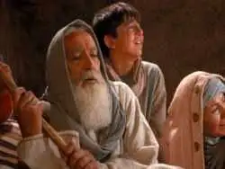 عکس| سفر به تاریخ؛ «یعقوب نبی» و «فرج الله سلحشور» در اتاق گریم سریال «یوسف پیامبر»