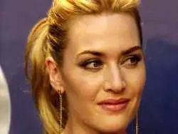 عکس| سفر در زمان؛ «رز فیلم تایتانیک» در مراسم اهدای جوایز امپایر در لندن؛ سال 1374