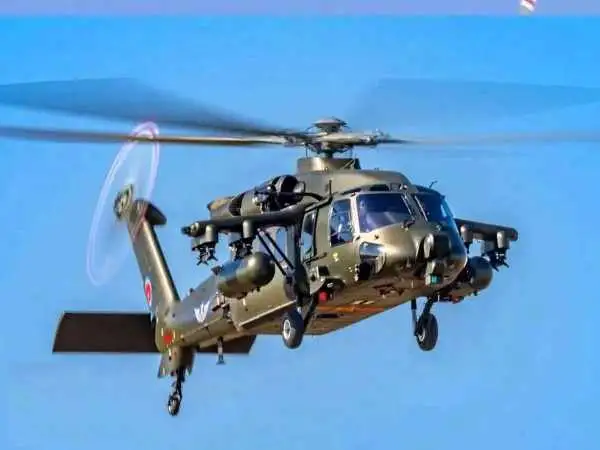 عکس؛ «شاهین سیاه»: آمریکا حالا یک رقیب شرقی دارد