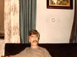 عکس| سفر در زمان؛ «بابک بیات» در کنار «بهرام بیضایی» در یک مراسم؛ دهه 70