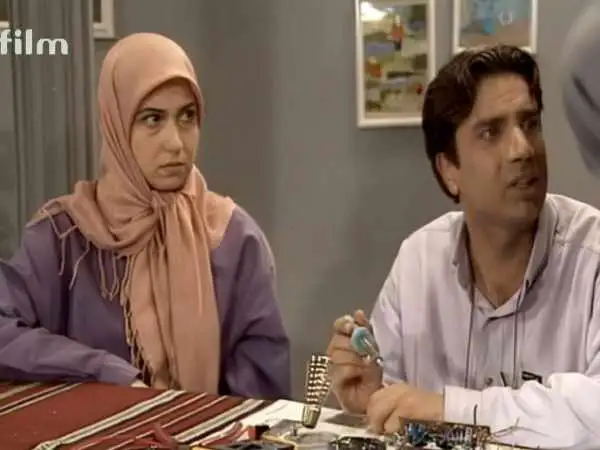 عکس| سفر در زمان؛ «سارا» سریال زیر آسمان شهر در کنار همسرش؛ سال 1401