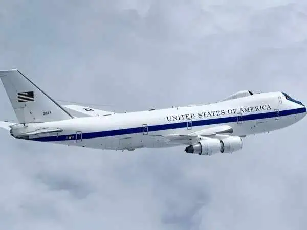 عکس| هواپیمای روز قیامت؛ با «کاخ سفید پرنده» آشنا شوید