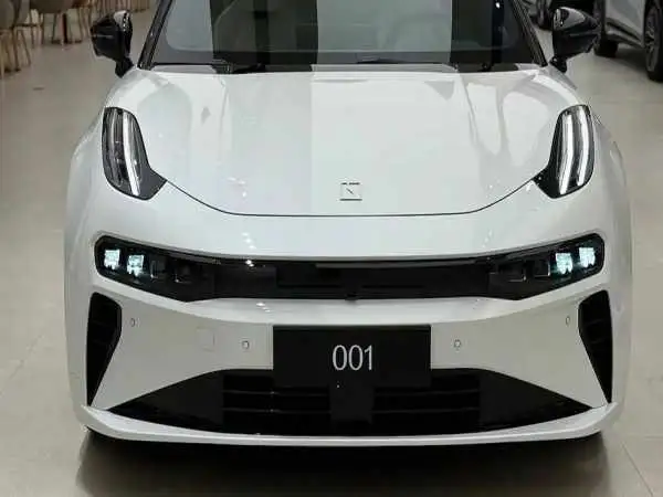 تصاویر| رکوردهای عجیب برای یک ماشین چینی