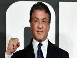 عکس| سفر در زمان؛ «سیلوستر استالونه» در مراسم گلدن گلوب در کالیفرنیا؛ سال 1355