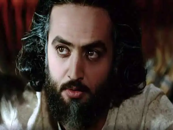 عکس| سفر در زمان؛ «یوزارسیف» بعد دریافت تندیس حافظ؛ سال 1399