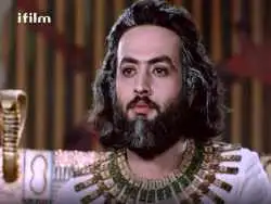 عکس| سفر در زمان؛ «یوزارسیف» بعد دریافت جایزه از یک فستیوال در الجزایر؛ سال 1403