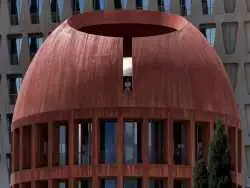 تصاویر؛ برج سلیته؛ پیوند معماری و طبیعت در مرز کوهستان