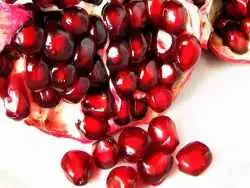 10 ماده  غذایی که از انار آنتی اکسیدان بیشتری دارند