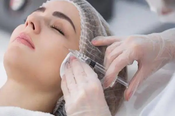 بهترین کلینیک تزریق مزوژل پروفایلو در غرب تهران