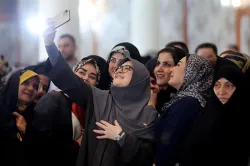 همسر عراقچی، دختر پزشکیان، زنجیرهای طلا و جیب  خالی ما!