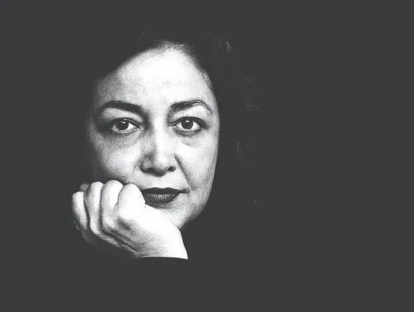 مرگ آخرین بازمانده دایی جان ناپلئون در غربت آمریکا