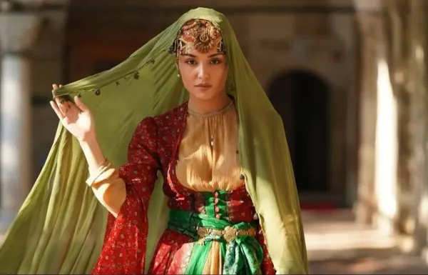 وقتی شهاب حسینی مست عشق هانده ارچل شد!